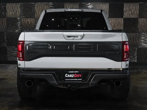 Used 2017 Ford F150 Raptor w/ Equipment Group 802A Luxury AWD/4WD image 11