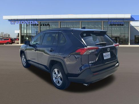 Used 2025 Toyota RAV4 XLE AWD/4WD image 3