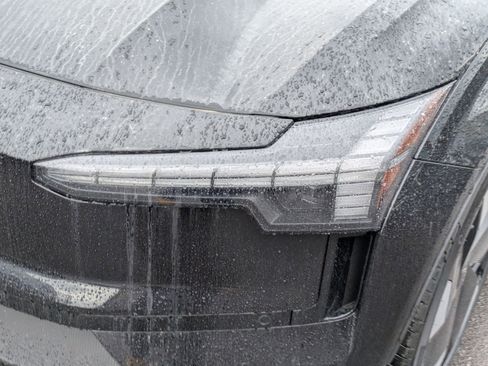 New 2026 Volvo EX30 Plus image 11