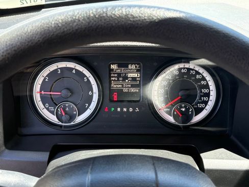 Used 2016 RAM 1500 Tradesman w/ Popular Equipment Group AWD/4WD image 17