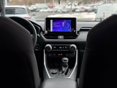 Used 2023 Toyota RAV4 XLE w/ Convenience Package image 31