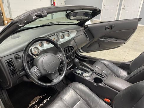 Used 2000 Plymouth Prowler image 16