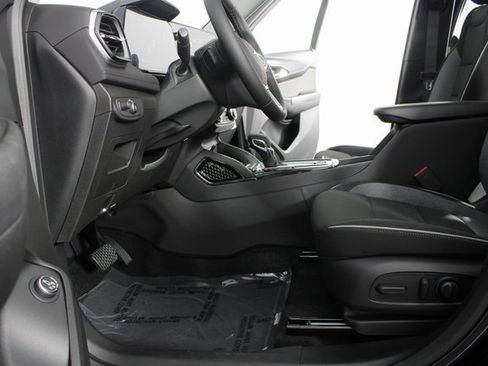 New 2026 Chevrolet TrailBlazer LT image 17