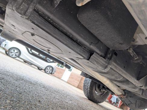 Used 2018 RAM 2500 SLT image 19