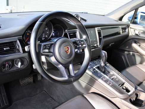 Used 2017 Porsche Macan image 4