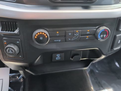 Used 2022 Ford F150 XLT AWD/4WD image 18