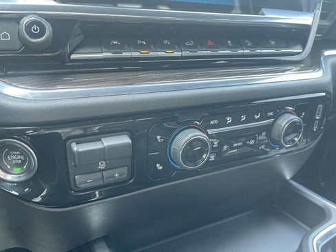 Used 2024 Chevrolet Silverado 1500 LT Trail Boss w/ LT Trail Boss Premium Package image 26