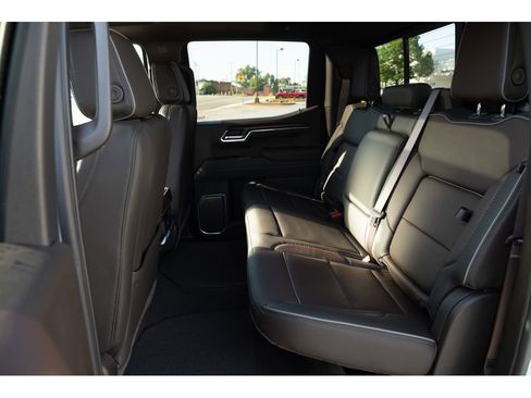 New 2026 GMC Sierra 1500 Denali AWD/4WD image 13