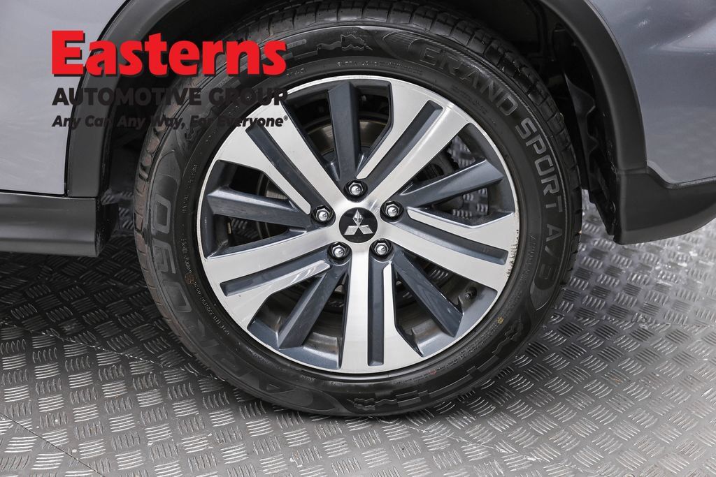 Used 2024 Mitsubishi Outlander Sport ES AWD/4WD image 10