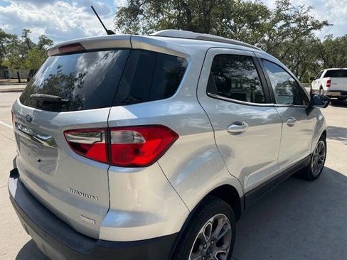 Used 2019 Ford EcoSport Titanium image 9