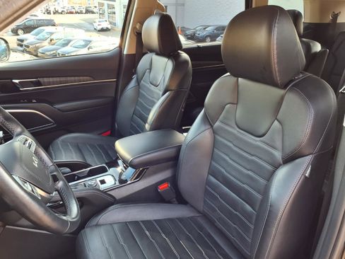 Used 2024 Kia Telluride SX Prestige image 13