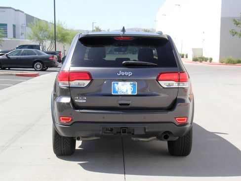 Used 2020 Jeep Grand Cherokee Laredo w/ Quick Order Package 2BN North AWD/4WD image 6