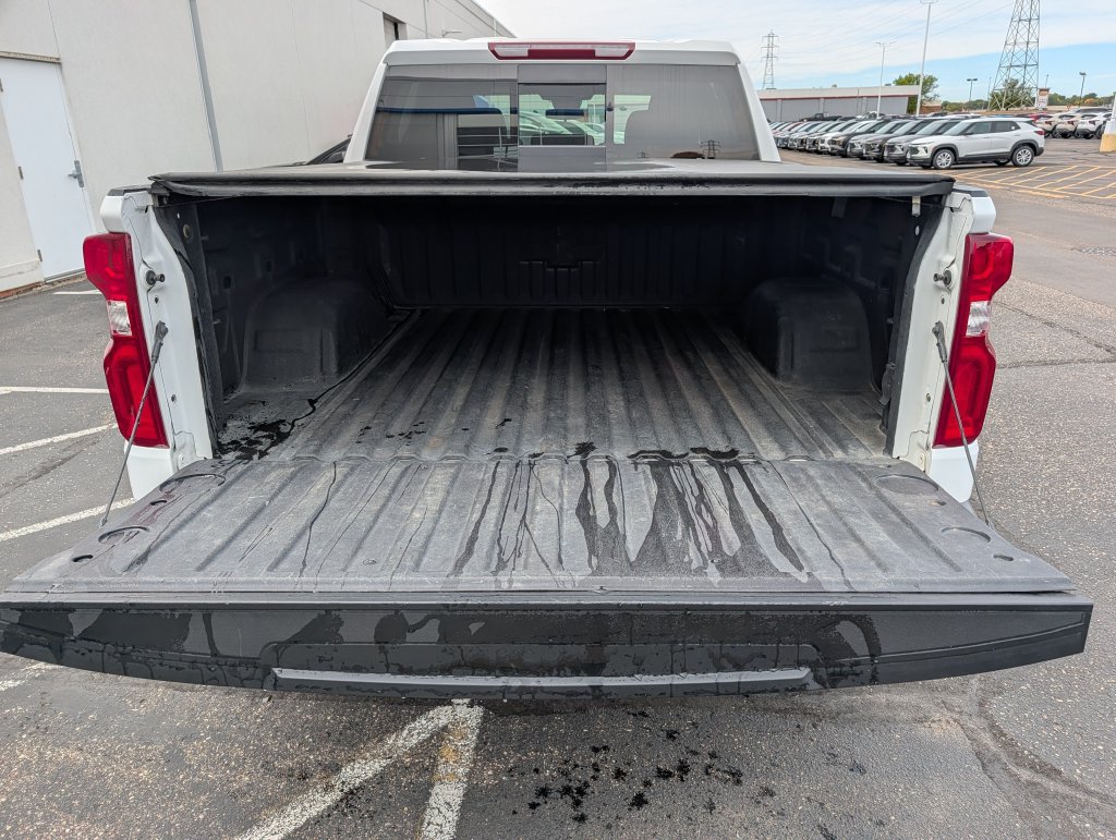Used 2023 Chevrolet Silverado 1500 RST AWD/4WD image 9