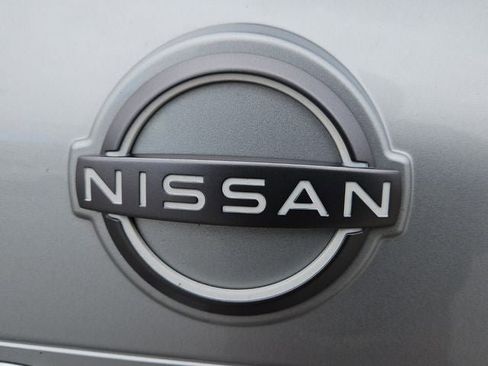 Used 2023 Nissan Rogue SV image 35