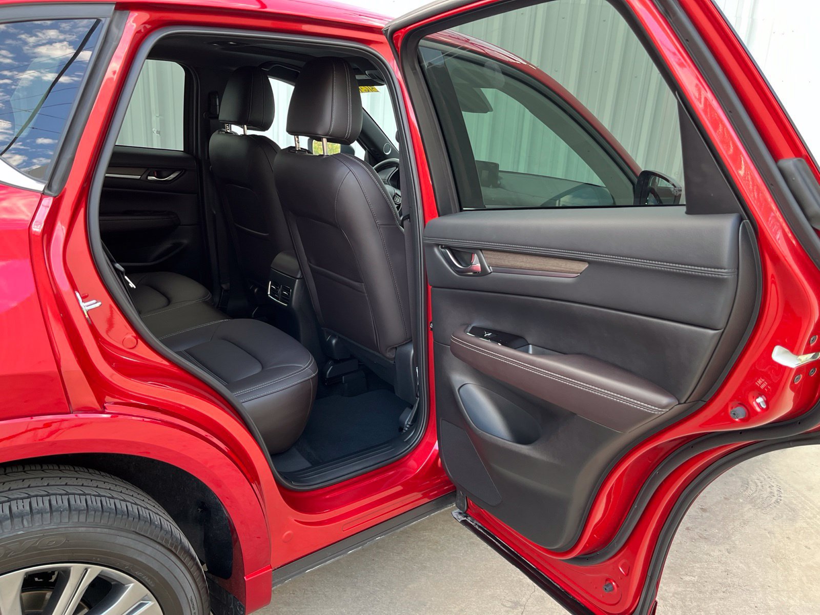 Used 2024 MAZDA CX-5 Signature AWD/4WD image 15
