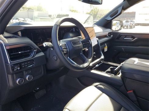 New 2026 GMC Yukon XL Denali w/ Sun & Power Step Package image 20