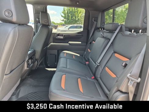 New 2026 GMC Sierra 1500 AT4 w/ AT4 Premium Package AWD/4WD image 41