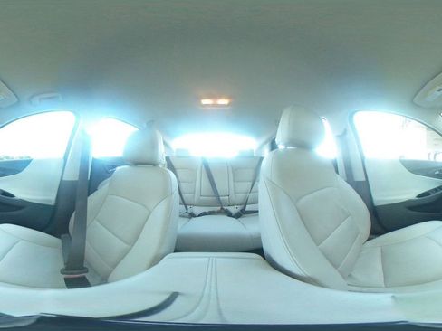 Used 2024 Chevrolet Malibu LT image 42