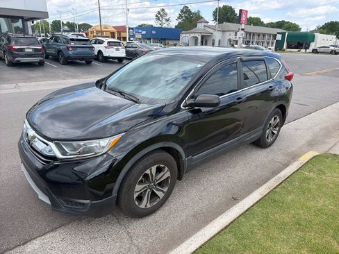 Used 2018 Honda CR-V LX image 1