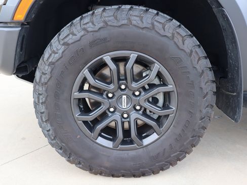 Used 2025 Ford Ranger Raptor AWD/4WD image 32