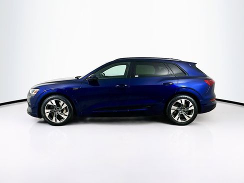 Used 2022 Audi e-tron Premium AWD/4WD image 4