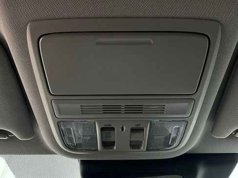 Used 2022 Honda Accord EX-L image 17