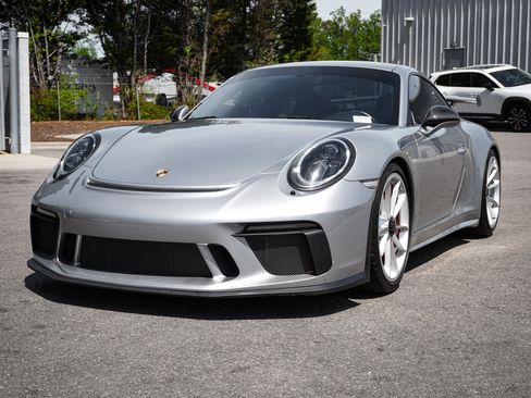 Used 2018 Porsche 911 GT3 w/ Sport Chrono Package image 5
