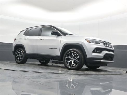 New 2026 Jeep Compass Limited image 36
