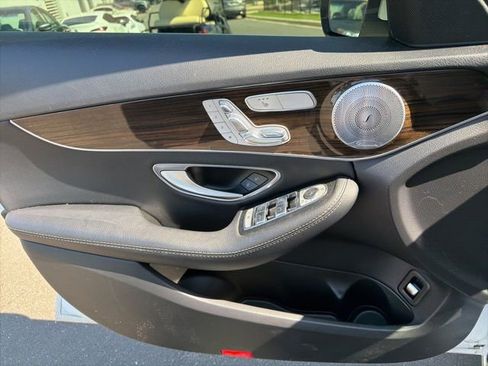 Used 2017 Mercedes-Benz C 300 4MATIC Sedan image 17