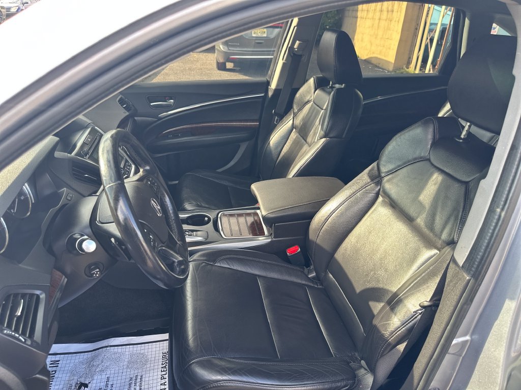 Used 2017 Acura MDX w/ Technology Package AWD/4WD image 14