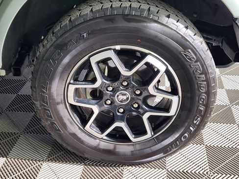 Certified 2024 Ford Bronco Outer Banks image 9