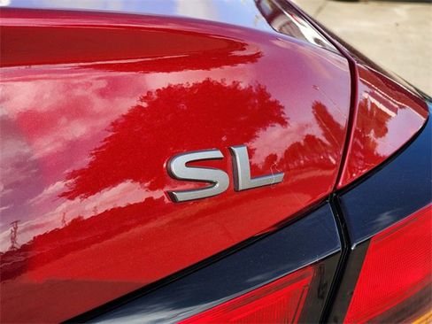 Used 2024 Nissan Altima 2.5 SL image 11