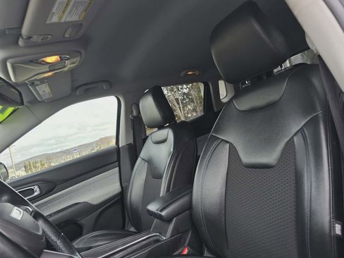 Used 2022 Jeep Compass Latitude w/ Convenience Group image 10