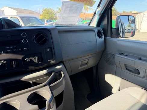 Used 2014 Ford E-250 and Econoline 250 w/ Interior Upgrade Package image 26