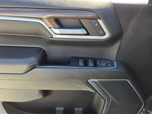Used 2022 Chevrolet Silverado 1500 RST AWD/4WD image 17