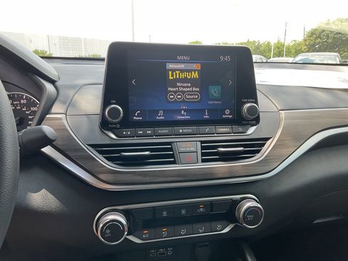 New 2026 Nissan Altima 2.5 SV FWD image 23