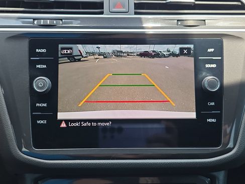 Used 2024 Volkswagen Tiguan SE R-Line w/ MDO Package, Three-Row FWD image 24