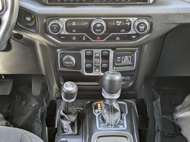 Certified 2024 Jeep Gladiator Sport AWD/4WD image 19
