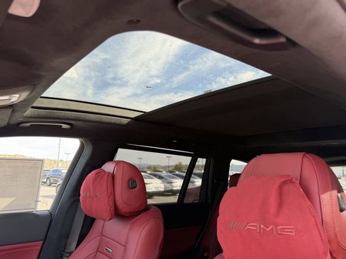 New 2026 Mercedes-Benz GLS 63 AMG 4MATIC image 21