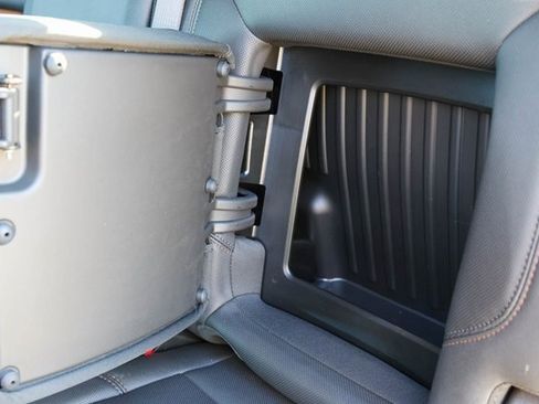 Used 2024 GMC Sierra 2500 AT4 w/ Snow Plow Prep/Camper Package image 21