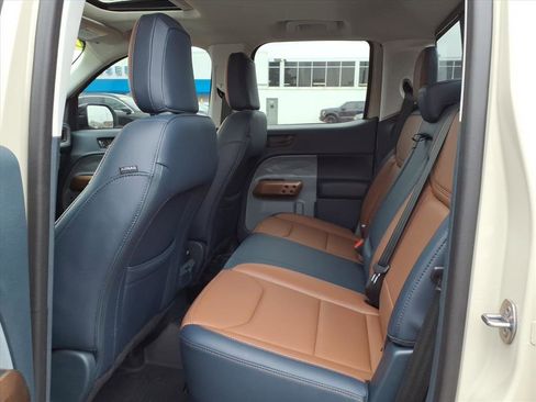 Used 2024 Ford Maverick Lariat w/ FX4 Off-Road Package image 11