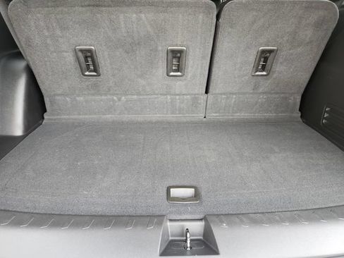 Certified 2021 Chevrolet Traverse High Country w/ LPO, Floor Liner Package AWD/4WD image 36