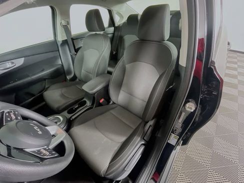 Used 2024 Kia Forte LXS image 20