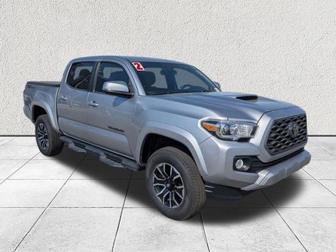 Used 2022 Toyota Tacoma TRD Sport w/ Technology Package image 1