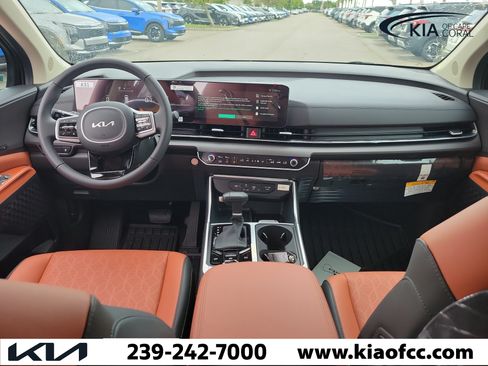 New 2026 Kia Carnival EX FWD image 15