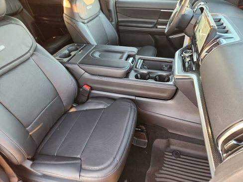 New 2026 Ford Expedition Max Platinum w/ Stealth Appearance Package AWD/4WD image 15