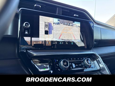 Used 2023 GMC Sierra 1500 Denali w/ Denali Reserve Package AWD/4WD image 6