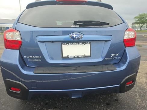 Used 2015 Subaru Crosstrek 2.0i Limited w/ Popular Package #2 AWD/4WD image 4