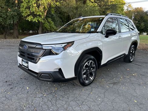 Certified 2025 Subaru Forester image 4