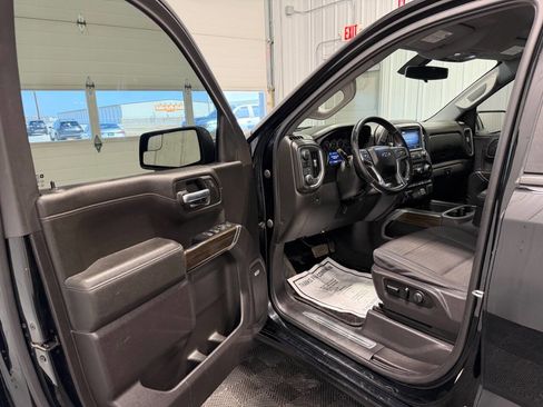 Used 2020 Chevrolet Silverado 1500 RST w/ Diesel Off-Road Package AWD/4WD image 5